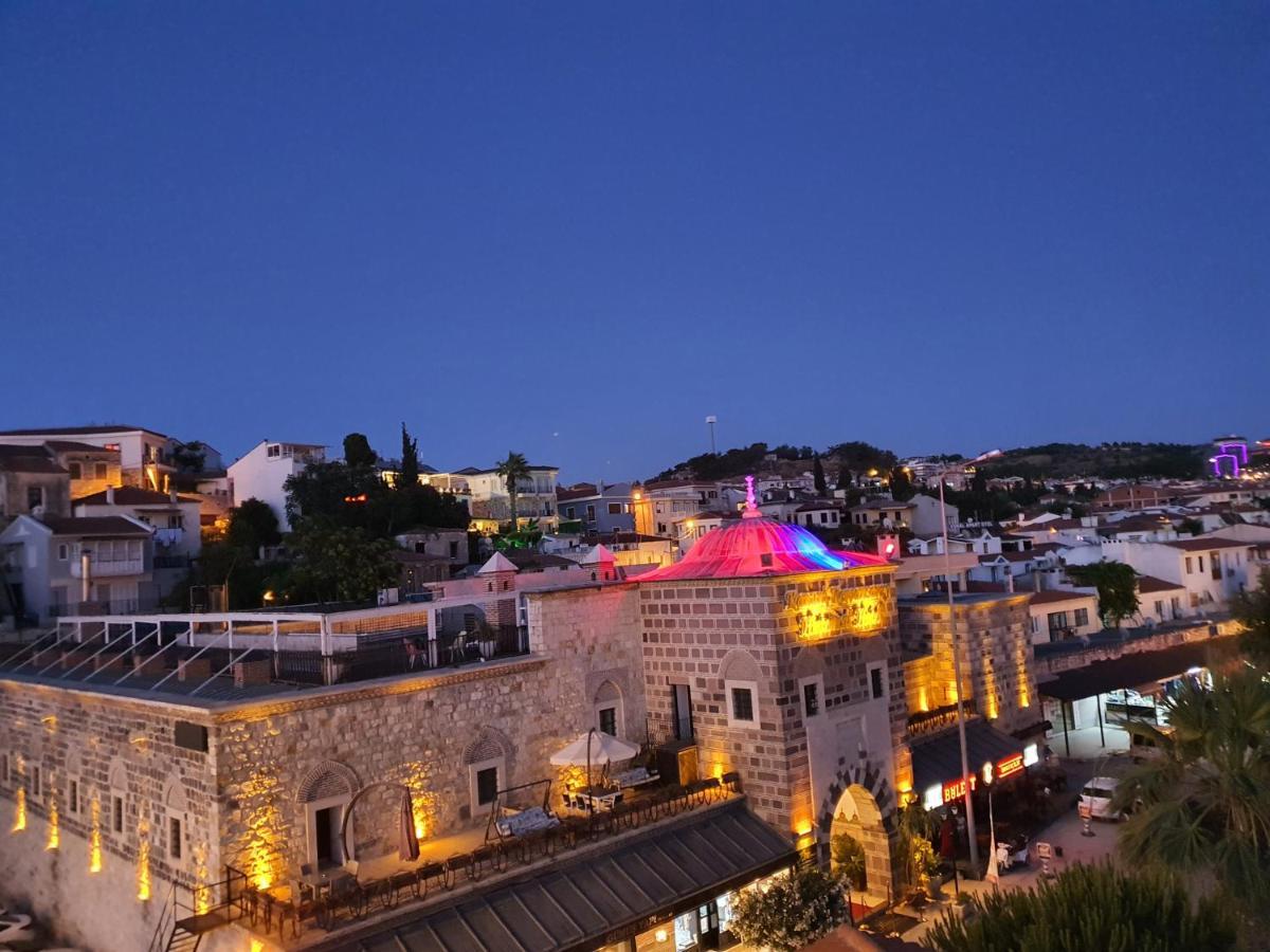 Cesme Kanuni Kervansaray Historical Hotel Exterior foto